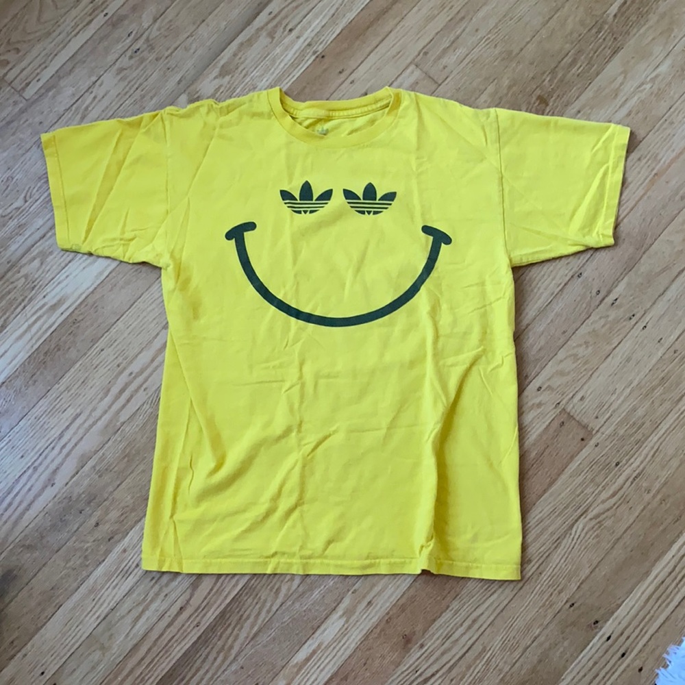 Adidas Originals Vintage Unisex Tshirt Tee Happy